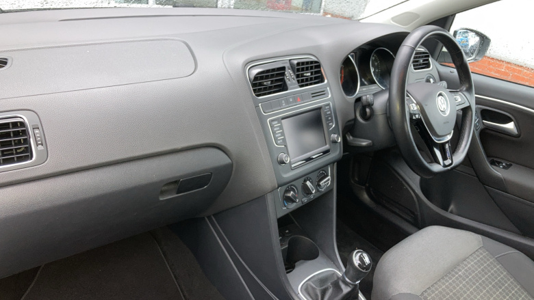 Volkswagen Polo 1.0 SE 3dr Petrol Hatchback